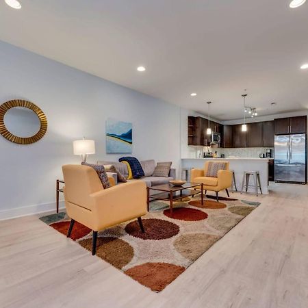 ワシントンLuxe 2Bd2Ba Townhouse In Hip Area - Near Metroアパートメント エクステリア 写真