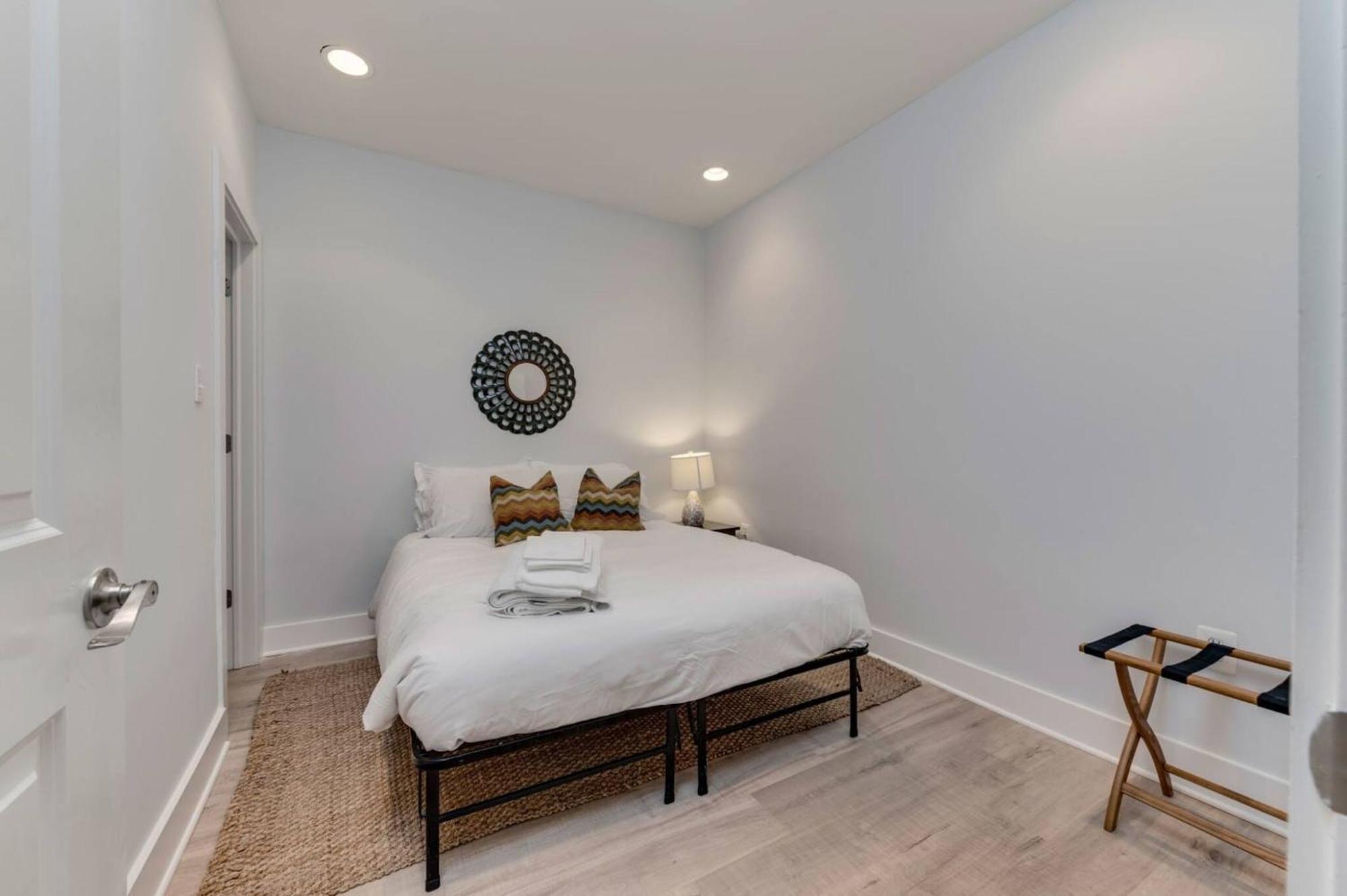ワシントンLuxe 2Bd2Ba Townhouse In Hip Area - Near Metroアパートメント エクステリア 写真