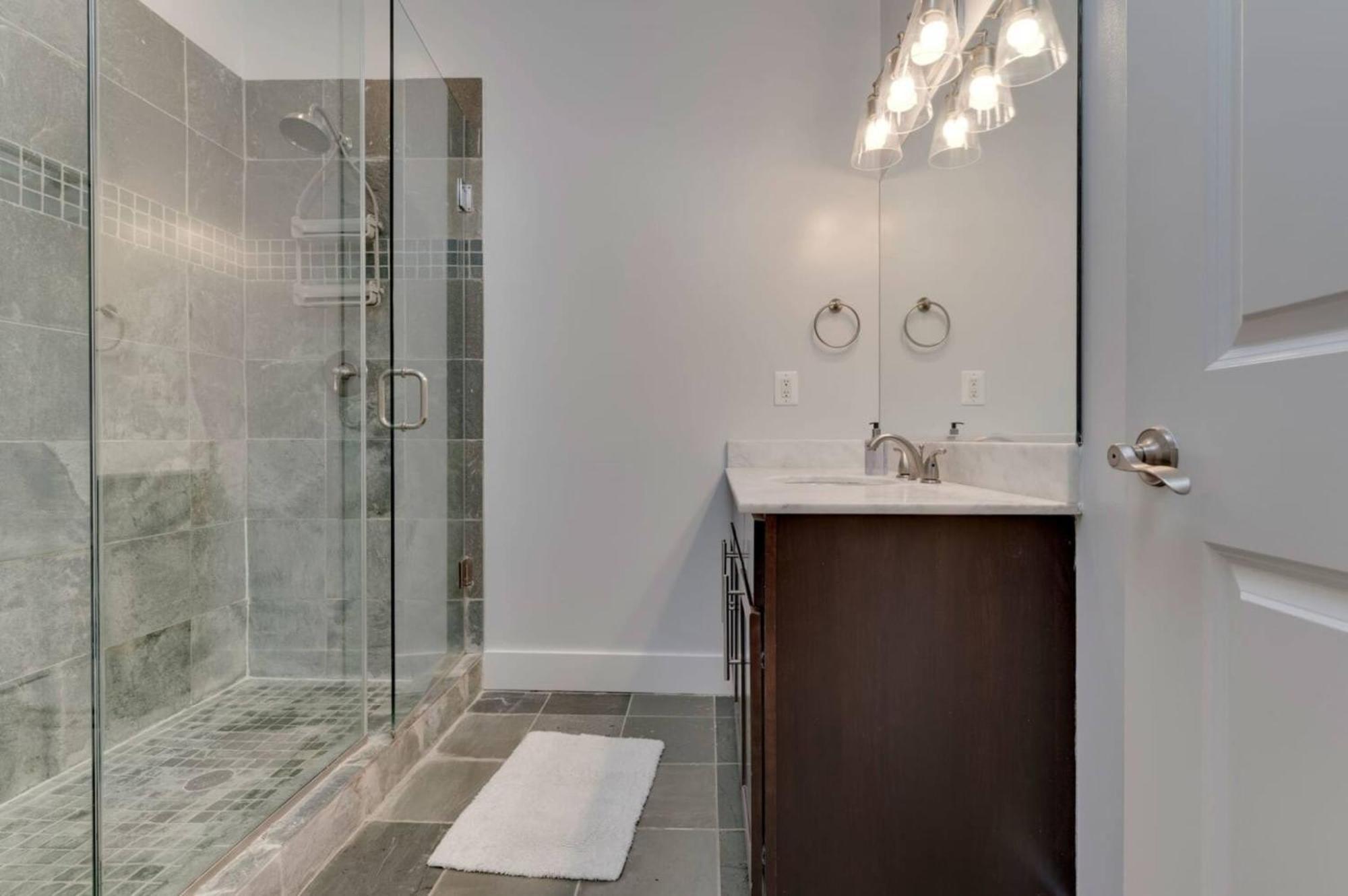 ワシントンLuxe 2Bd2Ba Townhouse In Hip Area - Near Metroアパートメント エクステリア 写真